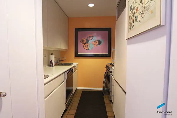 Rented by FirstService Realty (legacy) | media 9