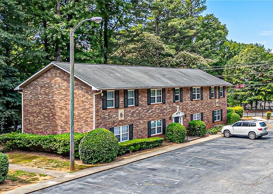 1st image of 3665 Chestnut Dr APT F2