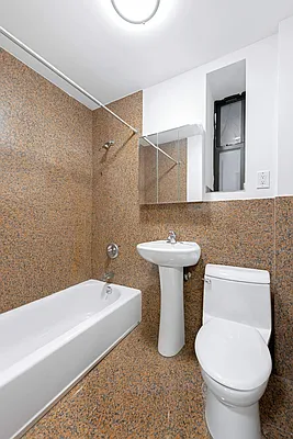 Rented by Compass | media 10