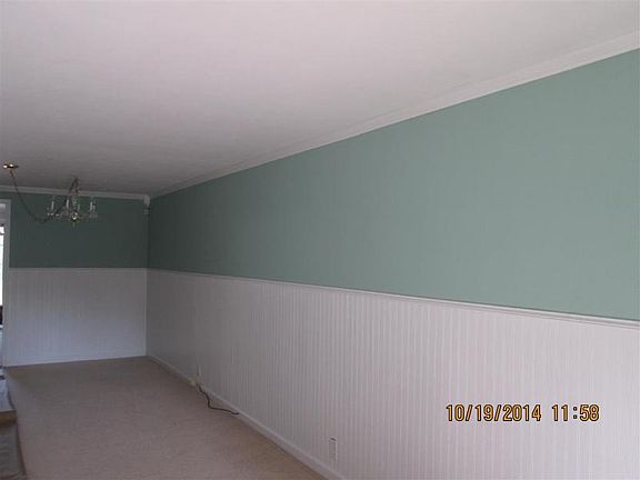 3rd image of 17571 Parker Ave