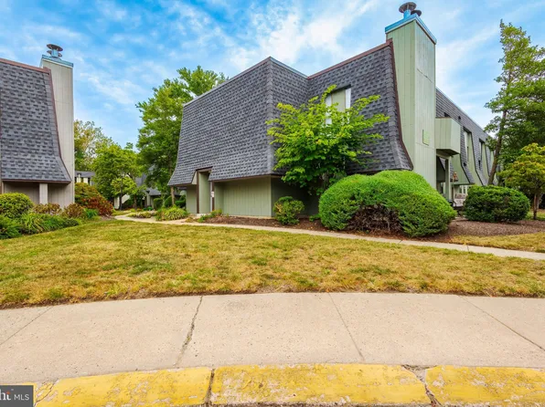 25 S Church Rd Unit 10, Maple Shade, NJ 08052