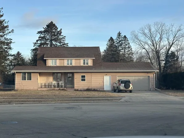 601 Randolph STREET, Mishicot, WI 54228