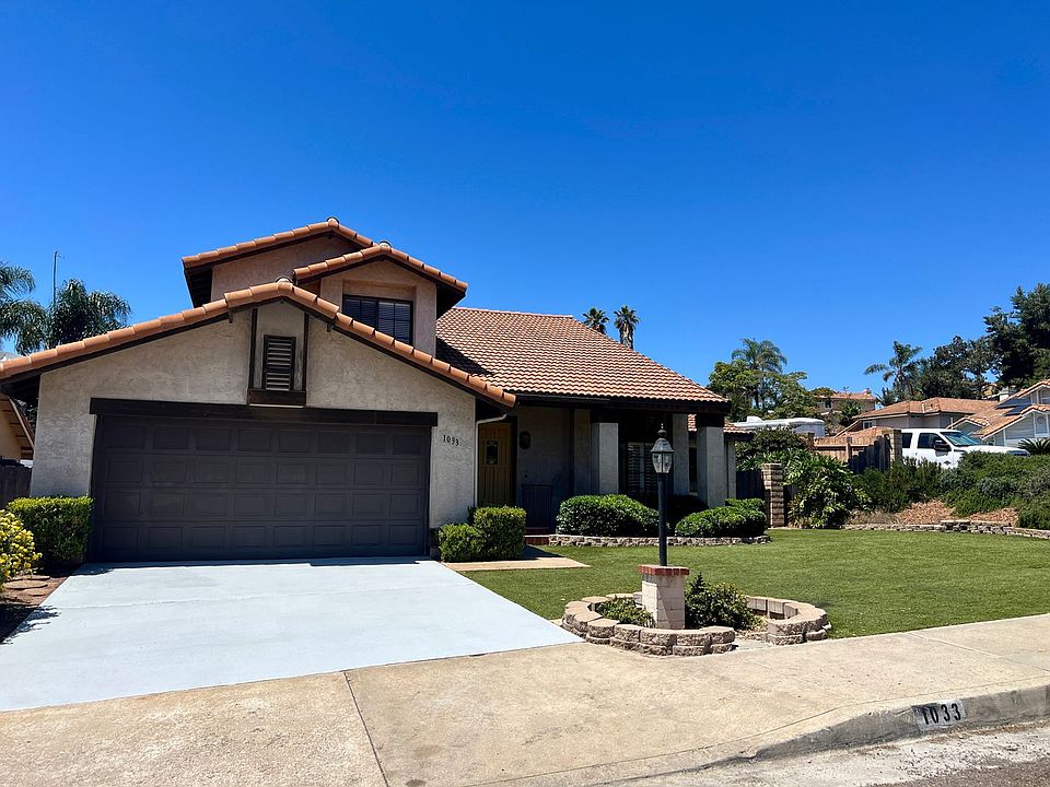 1st image of 1033 Paseo Entrada