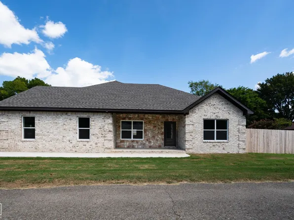418 Dixon St, Manila, AR 72442