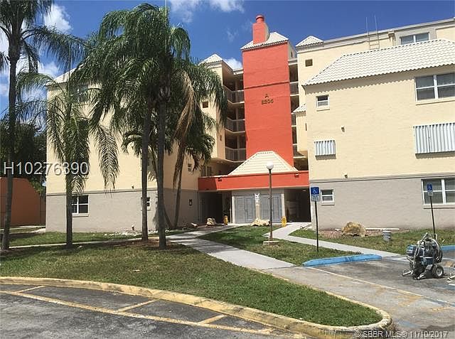 1st image of 8205 Lake Dr #303