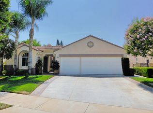 1878 Willowbluff Dr, Corona, CA 92883