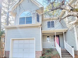 6101 River Lake Cir, Raleigh, NC 27604