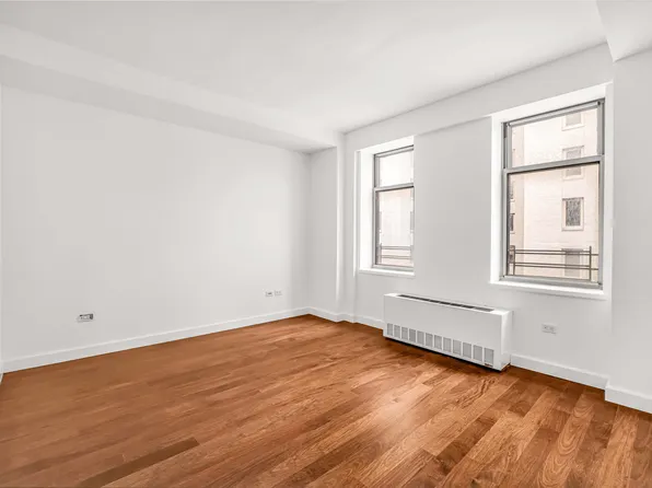 100 West 58th Street image 11 of 13