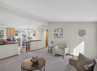 9636 Heath Ave S, Cottage Grove, MN 55016