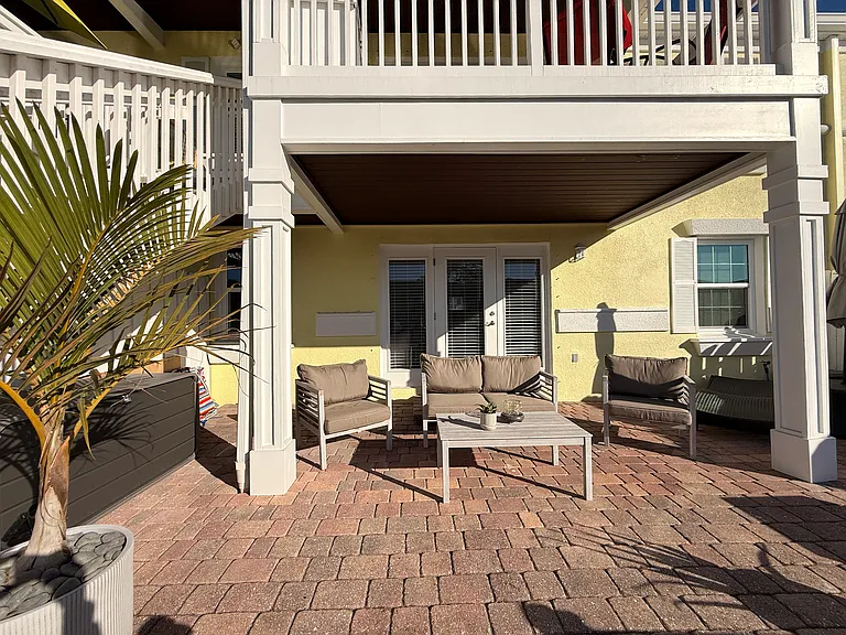 5005 Coquina Key Dr SE #B — Photo 20