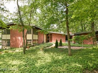 2701 Country Club Dr, Olympia Fields, IL