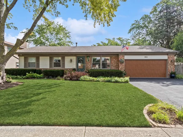 983 Pheasant Ridge Dr, Lake Zurich, IL 60047
