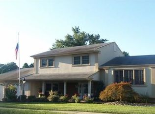 10 Devonshire Rd, Parlin, NJ 08859