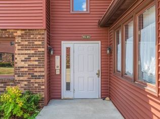 601 N Main St APT 5S, Normal, IL 61761