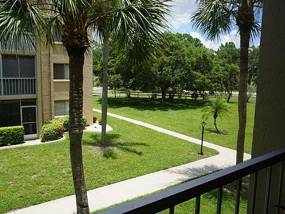 3rd image of 1520 Glen Oaks Dr E Unit 243