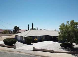 13855 Olathe Rd, Apple Valley, CA 92307