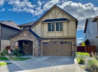 20469 Jacklight Ln, Bend, OR 97702