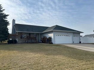 116 Ridge Creek Dr, Janesville, WI 53548