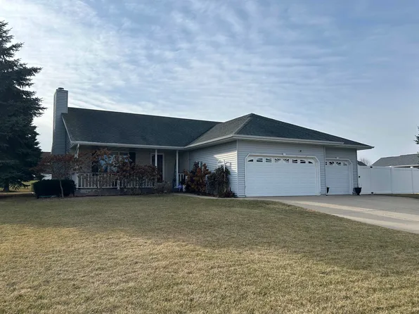 116 Ridge Creek Dr, Janesville, WI 53548