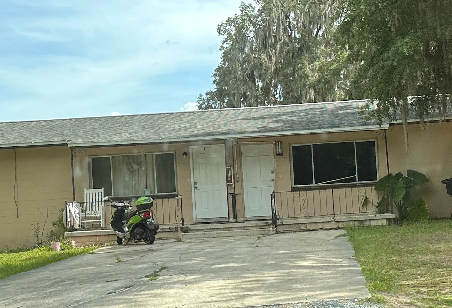 2014 NE 3rd St - 1 — Photo 1
