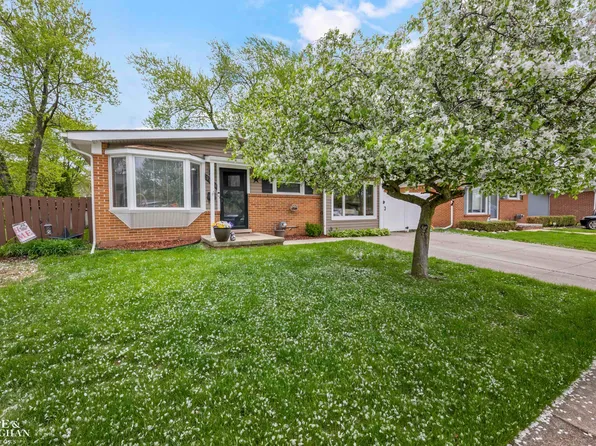 3914 Edgeland Ave, Royal Oak, MI 48073