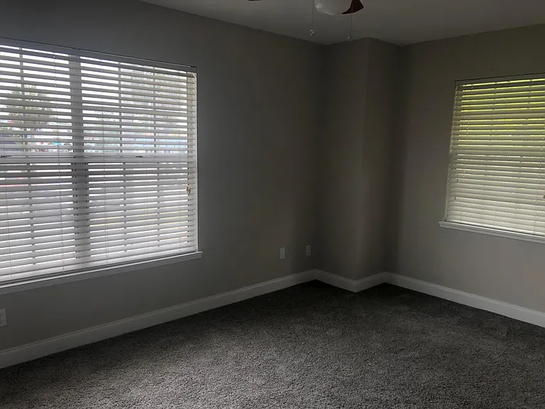 685 Sturdivant Ave — Photo 17
