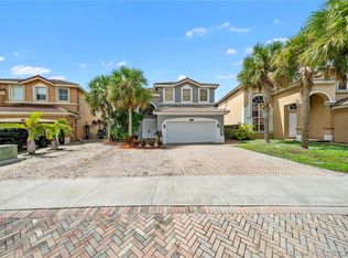 16292 SW 43rd Ter, Miami, FL 33185