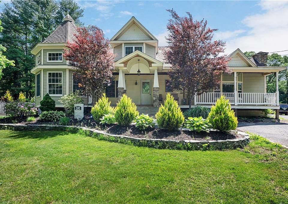 548 Mendon Rd, North Smithfield, RI 02896 Zillow