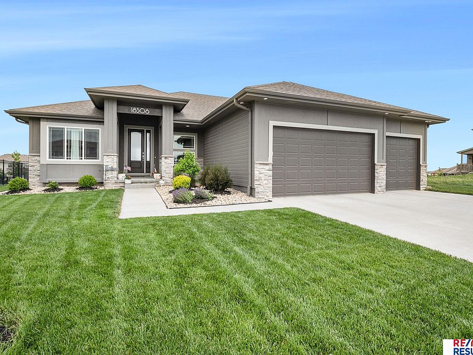 1st image of 18506 Schofield Dr
