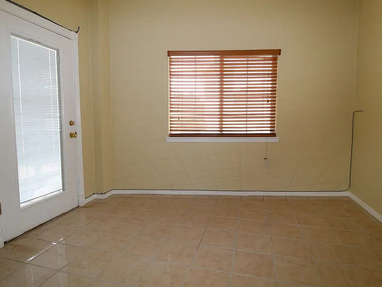 1984 Paseo Granada Ln — Photo 25