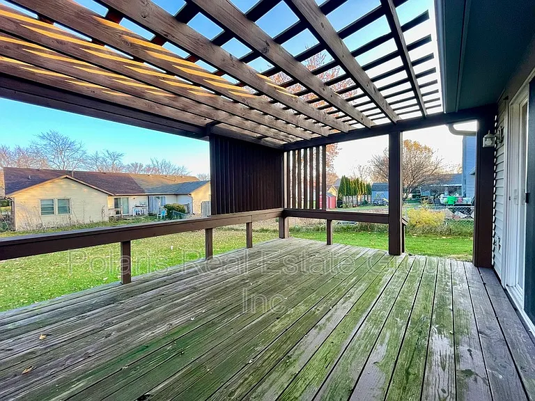 978 Spring Meadow Dr — Photo 28