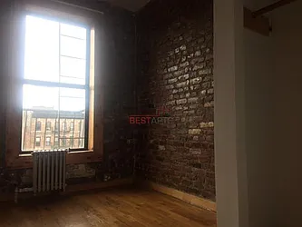 Rented by Best Apartments North Inc