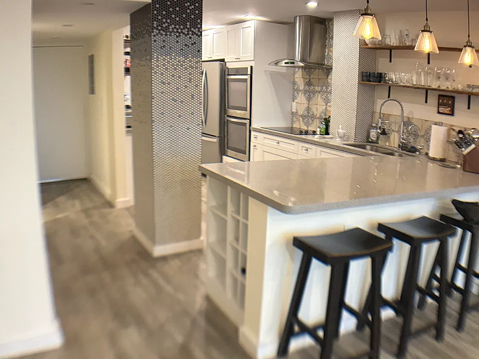 1020 Meridian Ave #803