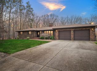 2633 N Pinebrook Dr, La Porte, IN