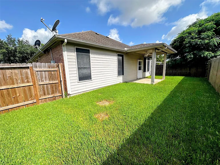 7722 Prairie Fire Ln — Photo 34