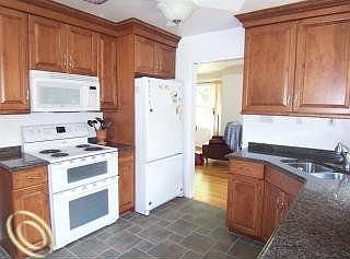 2nd image of 17004 Madoline St