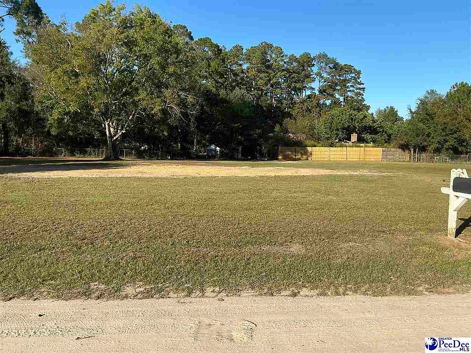 1st image of 120 Danny Dr