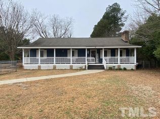 56 Blueberry Hill Ln, Dunn, NC 28334