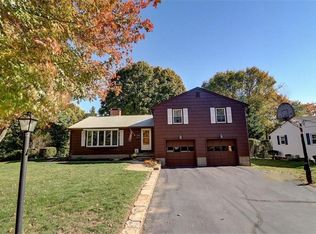 122 Spooner Ave, Warwick, RI 02886