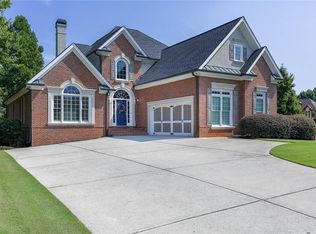 6734 Great Water Dr, Flowery Branch, GA 30542
