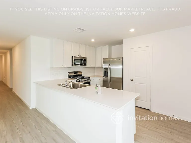 2409 Fleming Dr — Photo 6
