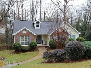 5466 Hulsey Cir, Gainesville, GA 30504