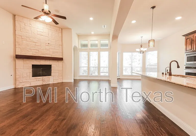 6213 Eldridge Ln — Photo 10