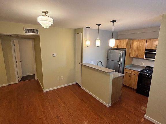 4th image of 3534 10th St NW APT 110
