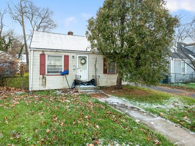 51 Sequin Street, Hartford, CT, 06106