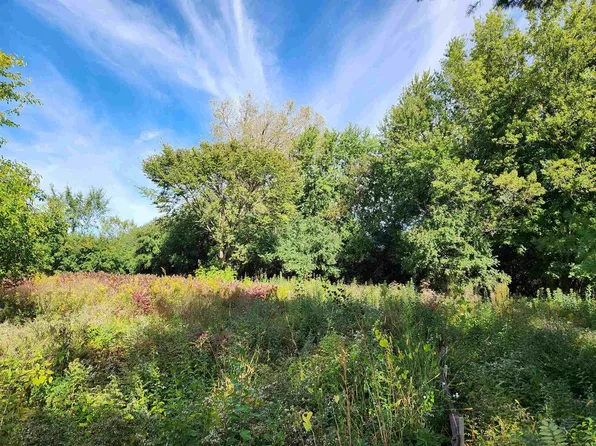 L1 Kilpatrick Point Drive #1, Merrimac, WI 53561