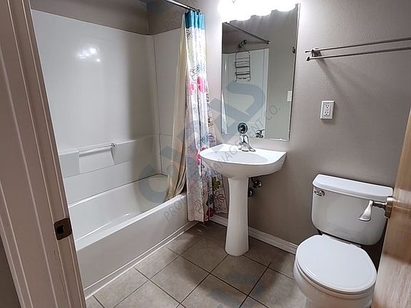 4th image of 1 Kootenai Ave APT 12