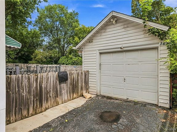 4th image of 167 59th St