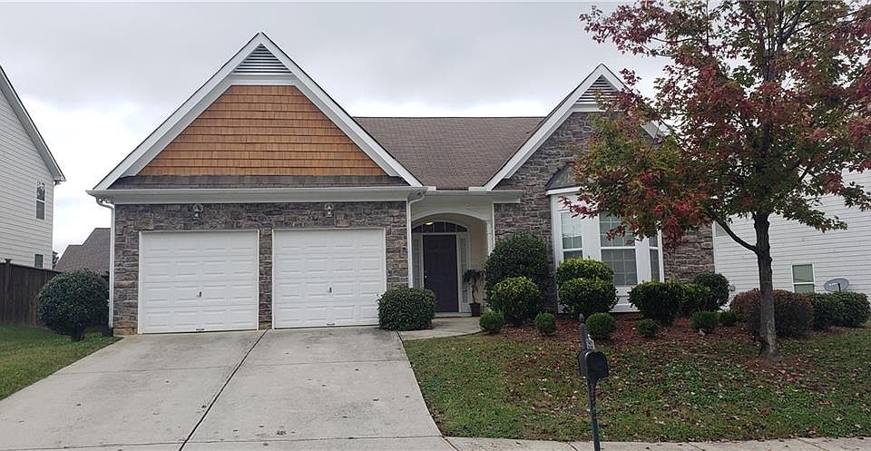 2nd image of 7223 Toccoa Cir