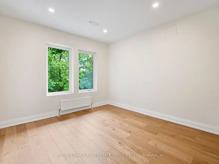 509 Christie St — Photo 24